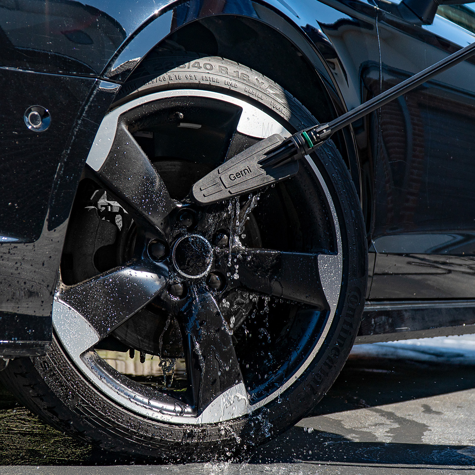 Gerni Wash Brush - Clean Car Wheel